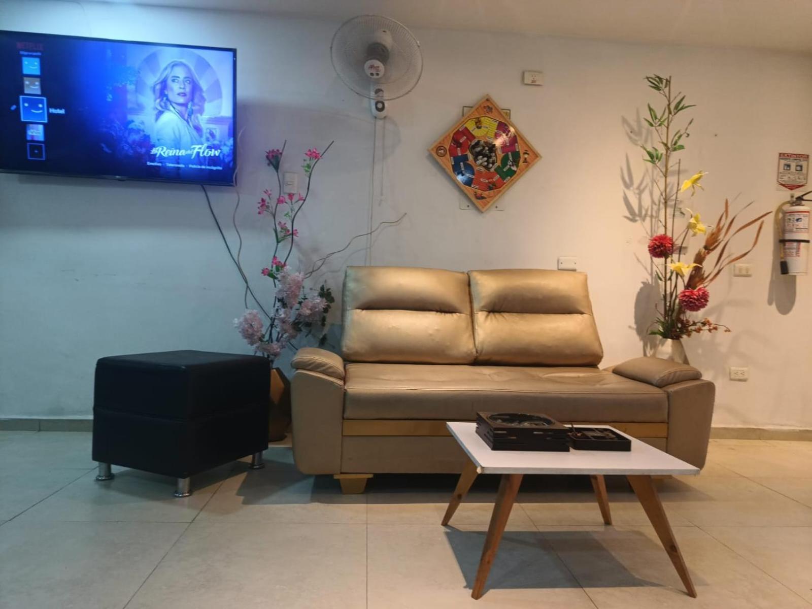 Hotel Vitru Cúcuta Eksteriør bilde
